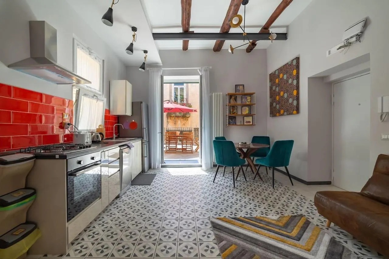Galluppi Design Apartment By Houseinnaples 0*, Naples
